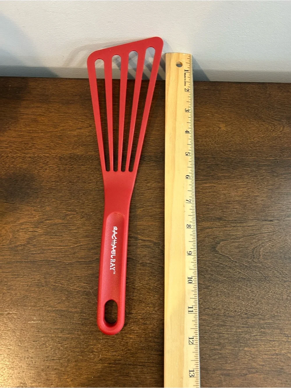 Rachael Ray Slotted Turner Spatula – Color Red Nylon Heat Resistant Never Used.